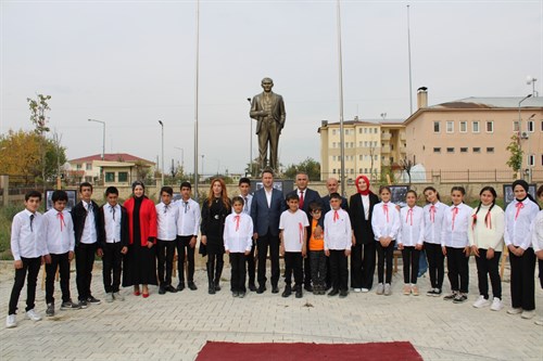 Cumhuriyetimizin 100. Yıl Kutlamaları Münasebetiyle Resim Sergisi Gerçekleştirildi.